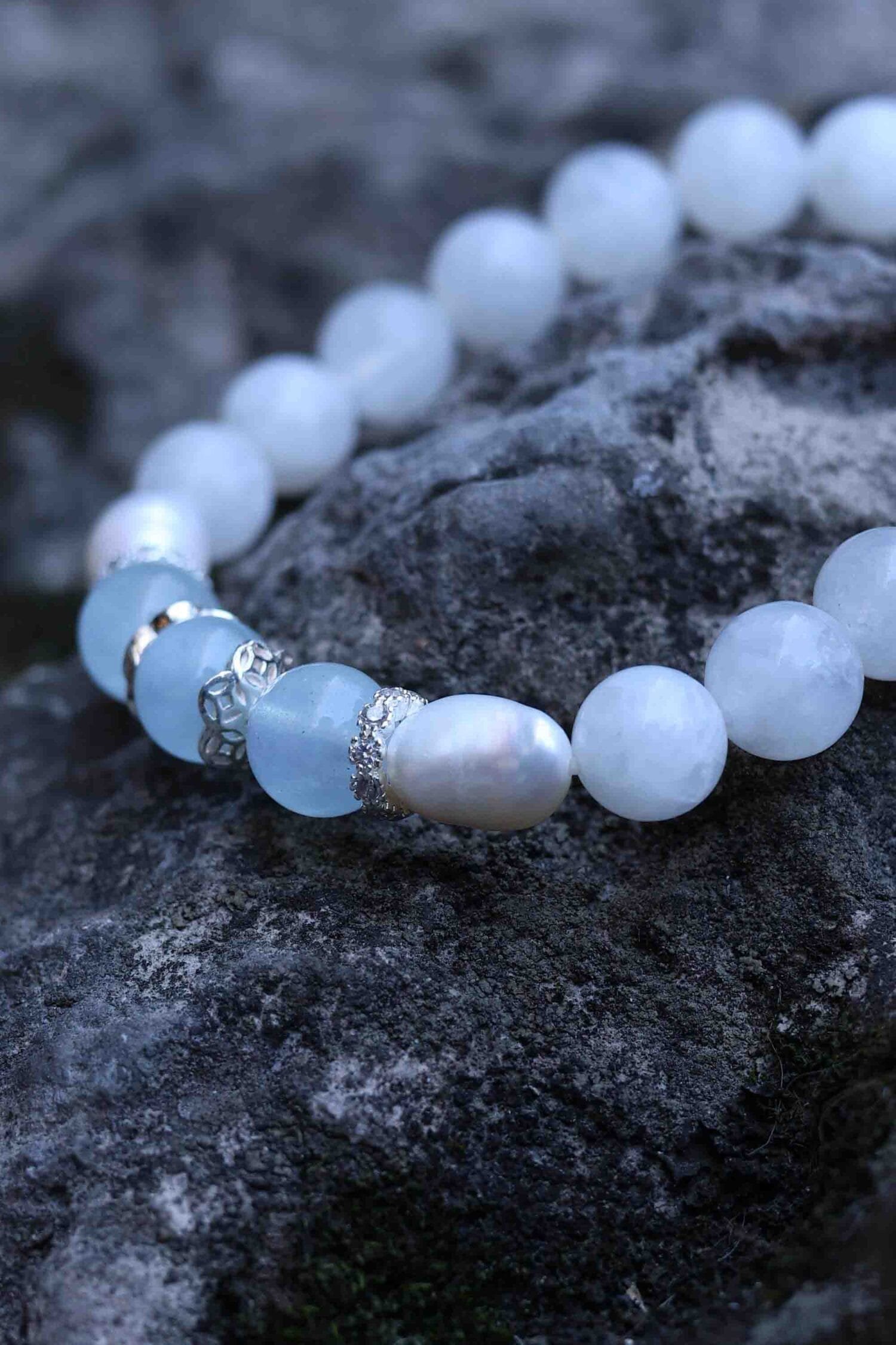 White Moonstone Bracelet(8mm)