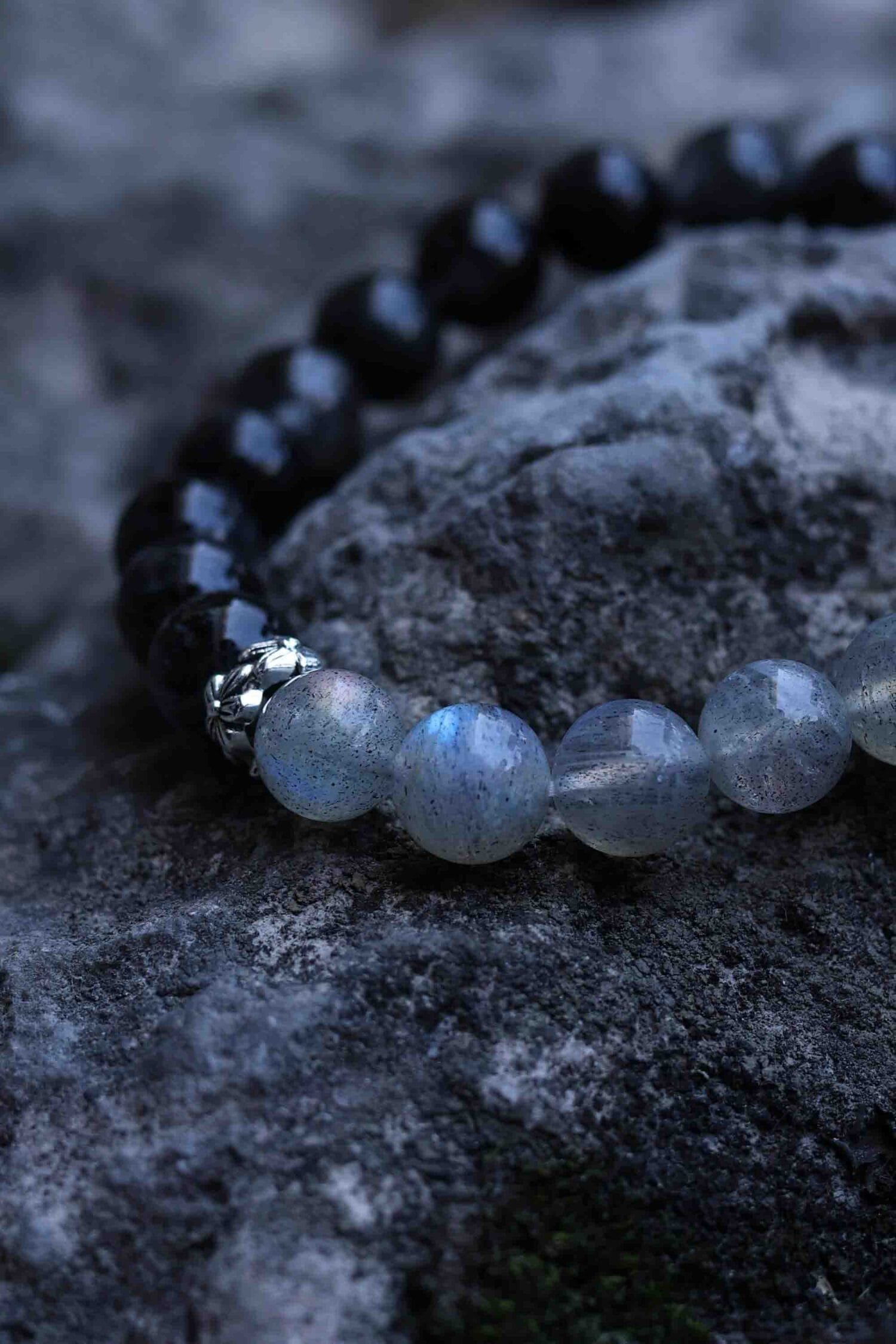 Black Super seven mixed Gray Moonstone Bracelet(8mm)