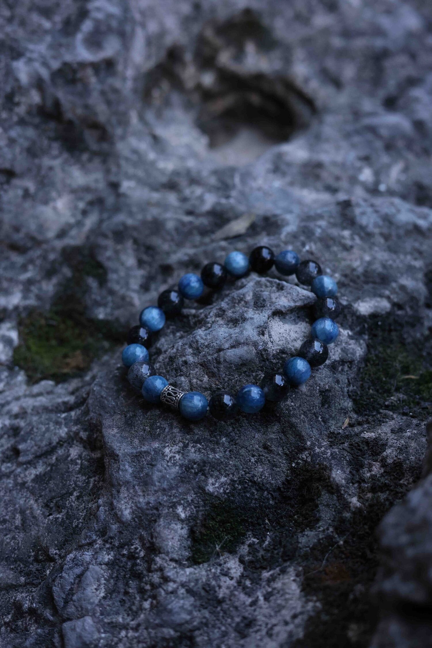 Kyanite mixed Black Super seven Bracelet(8mm)